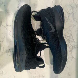Nike LeBron 15 Lows: Triple Black colorway